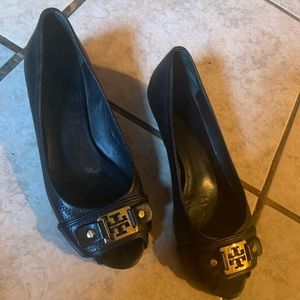 tory burch heeled flats